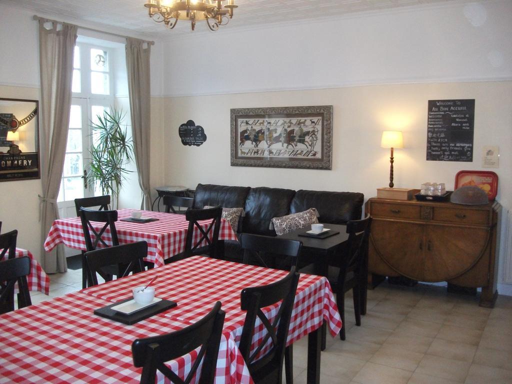 Bed and Breakfast Au Bon Accueil Saint-Marcan Экстерьер фото